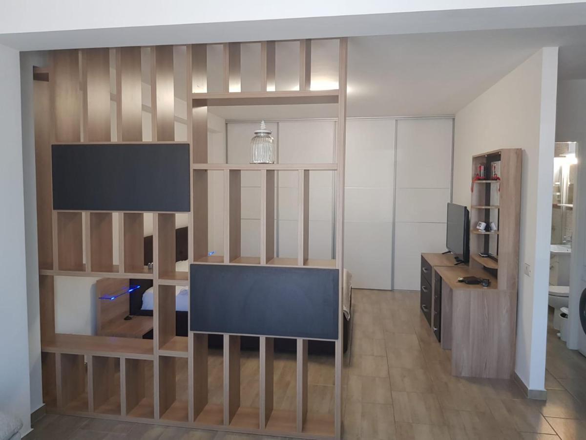 Aparthomes Fundeni Boekarest Kamer foto